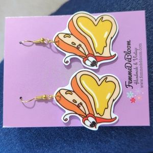 Femme deBloom Alice In Wonderland Bread and Butterfly earring